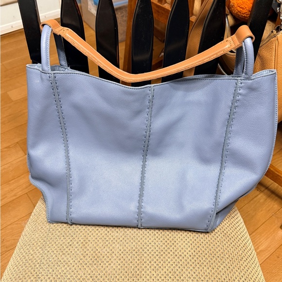 Stylish Tan Shoulder Bag - Picture 5 of 11